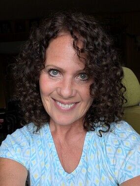 Meet your Posher, Mechelle